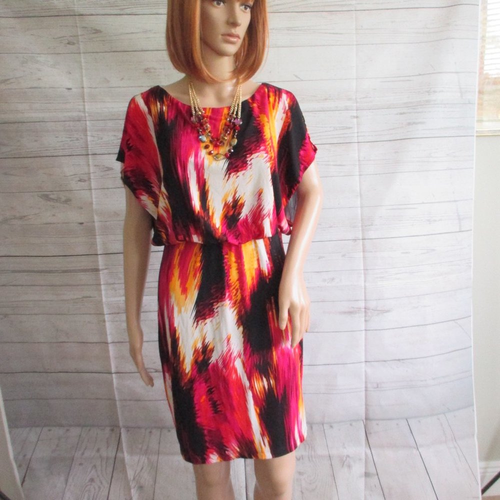 NWT - CHAYA fully lined dress with partial open back  - sz 4 - MSRP $80.00